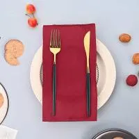 комплект из 20 атласных салфеток  бордовый