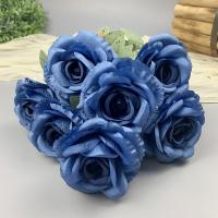 букет из 7 роз диаметр 10 см синий