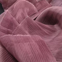 плиссированая ткань ширина 140 см пепельно-розовый