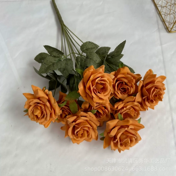 букет мини-роз 9 голов 8 см оранжевый