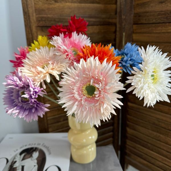 гербера 5 штук розовая