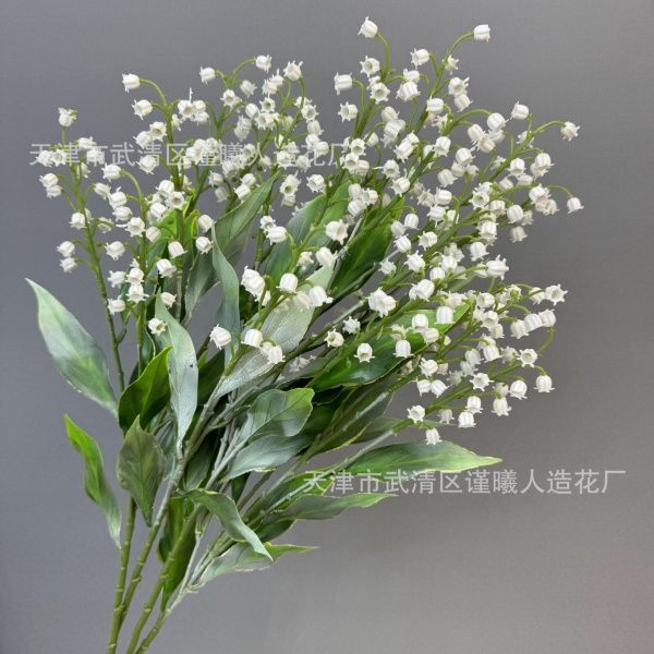 ландыш опт белый