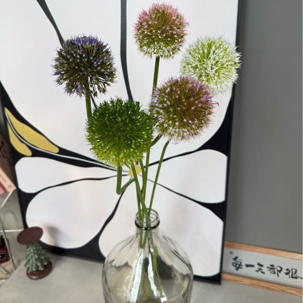 одуванчик зелено-фиолетовый